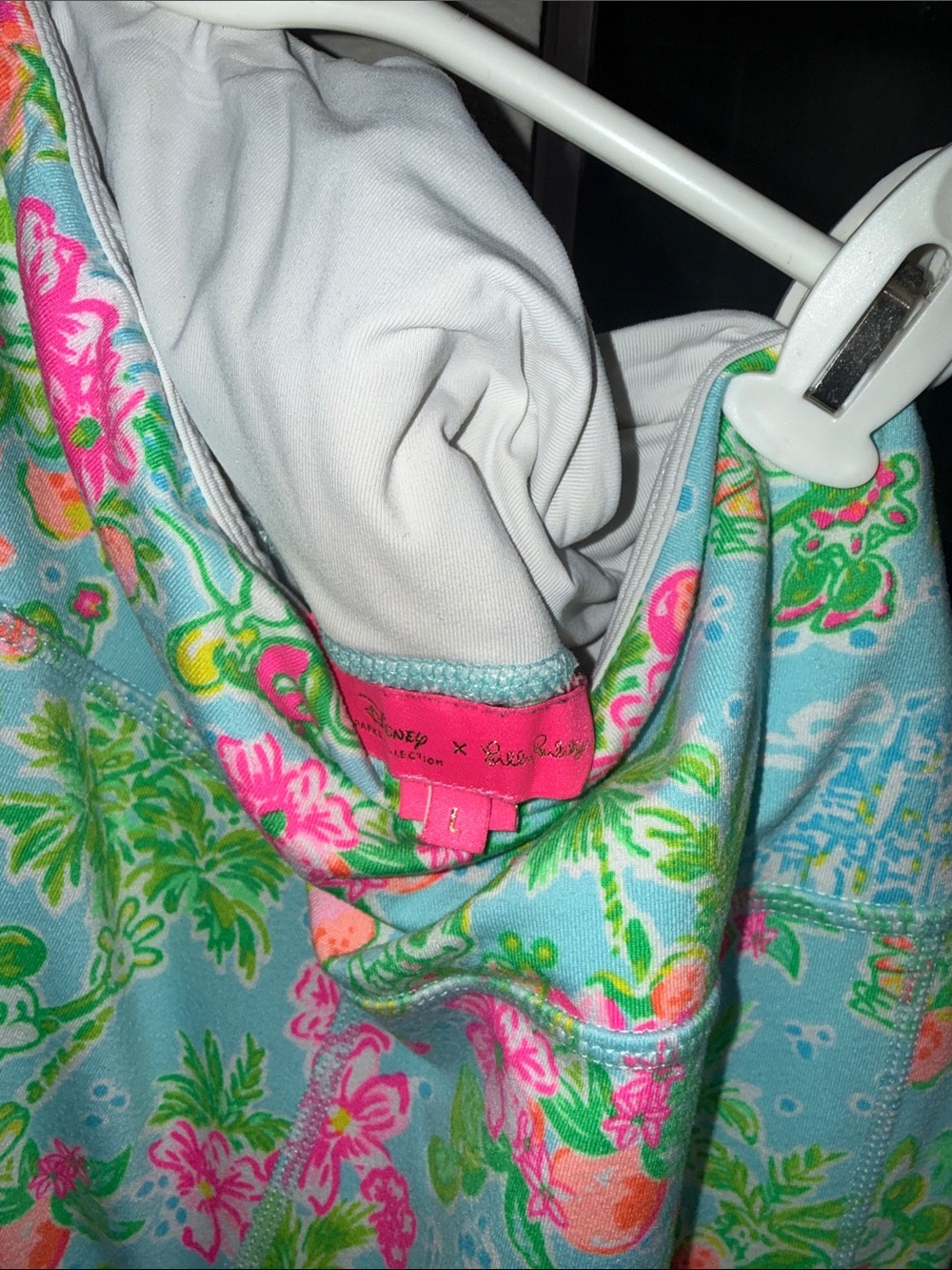 Lilly Pulitzer x Disney Luxletic Leggings Lilly Loves Disney Size Large - Picture 4 of 6